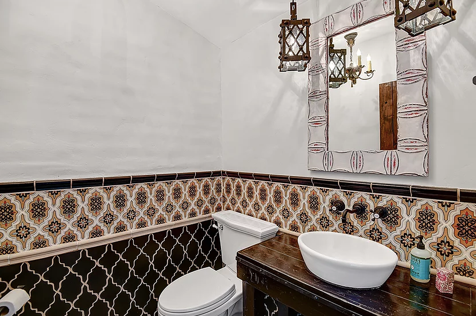 Vista House - Image 34